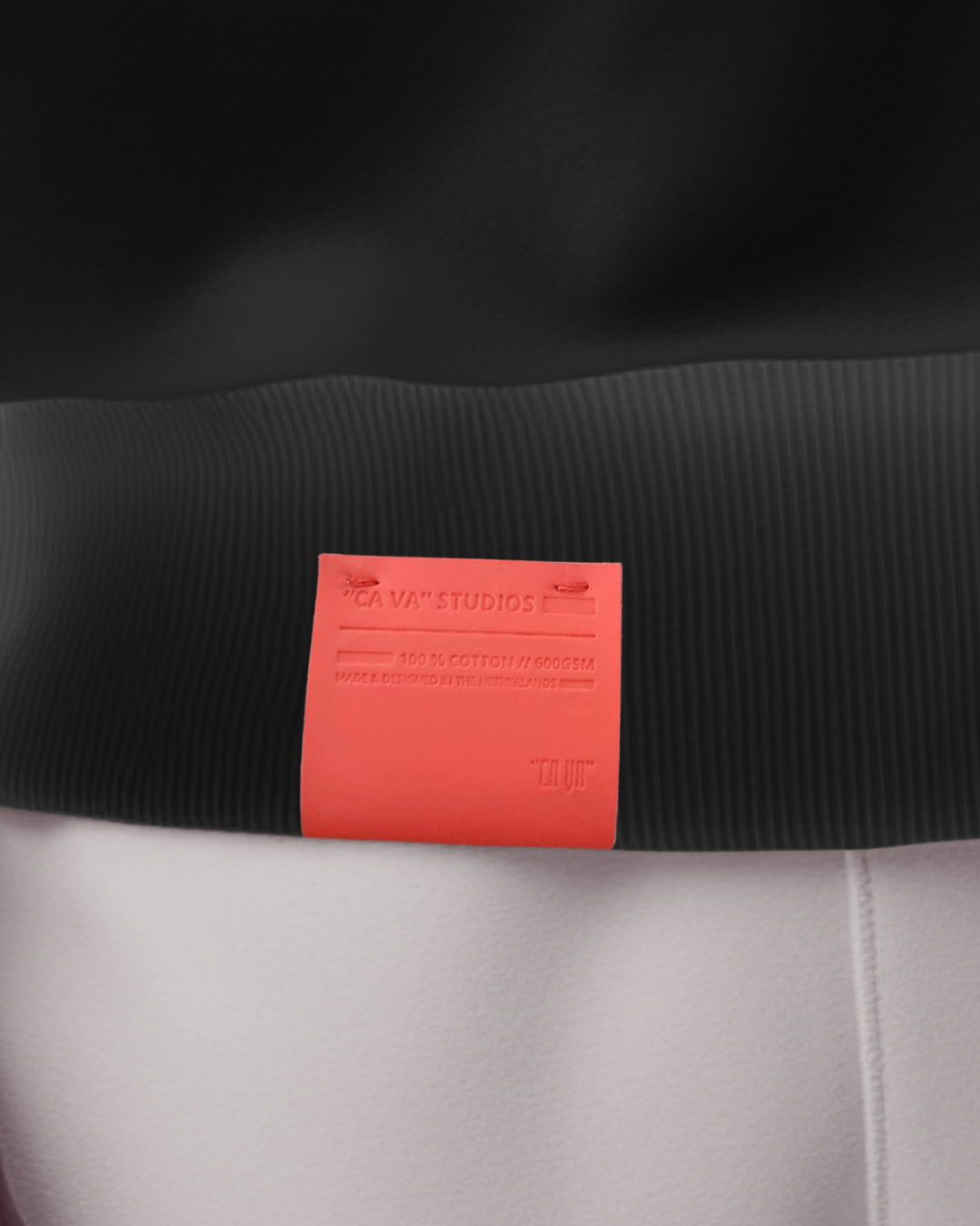 CA VA® OVERISIZED SIGNATURE HOODIE - BLACK