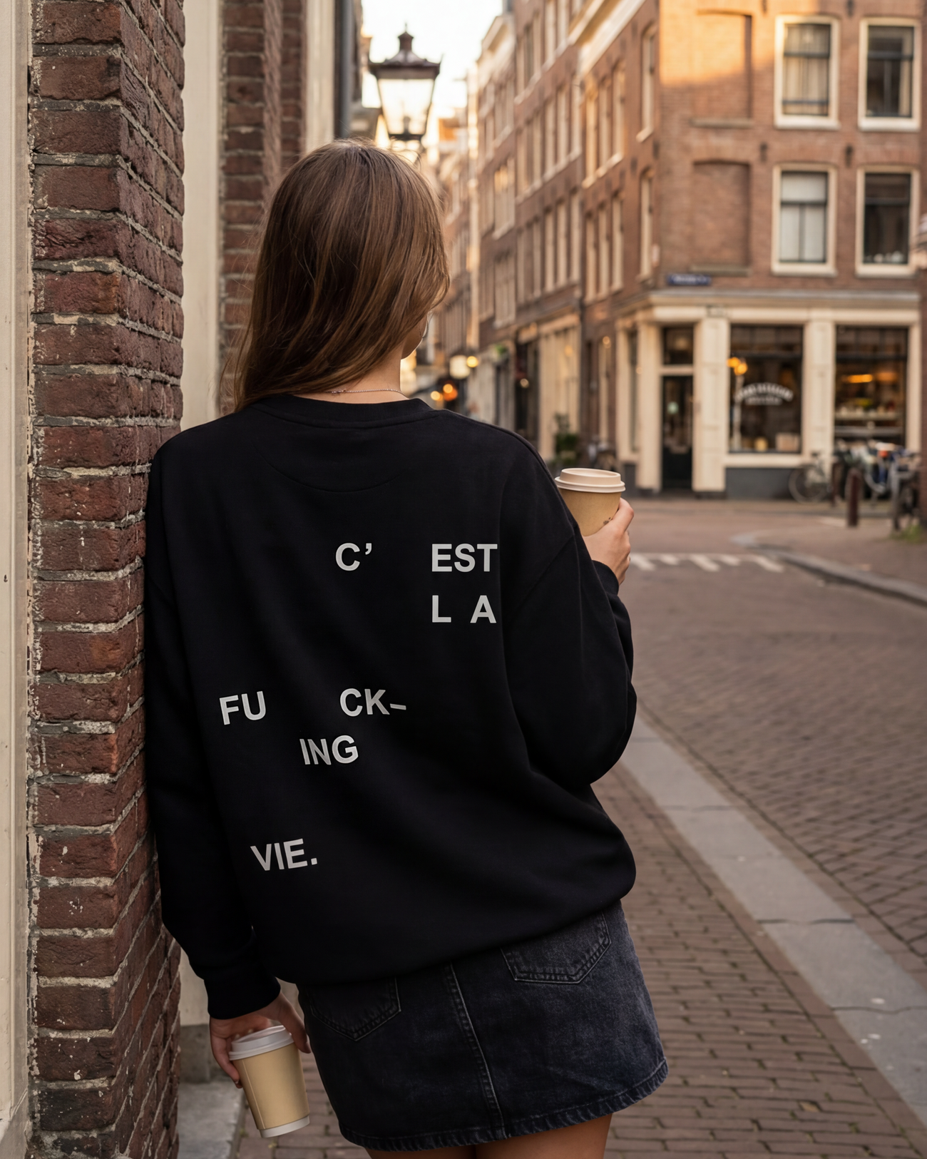 CA VA® - ZWARTE LONGSLEEVE C'EST LA FUCKING VIE